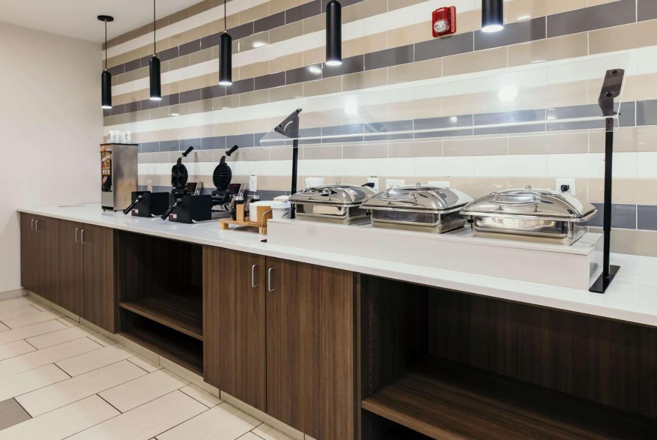 La Quinta Inn & Suites By Wyndham Ankeny Ia - Des Moines Ia מראה חיצוני תמונה